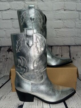 Indigo Rd Western Metallic Silver Cowboy Boots Size 7